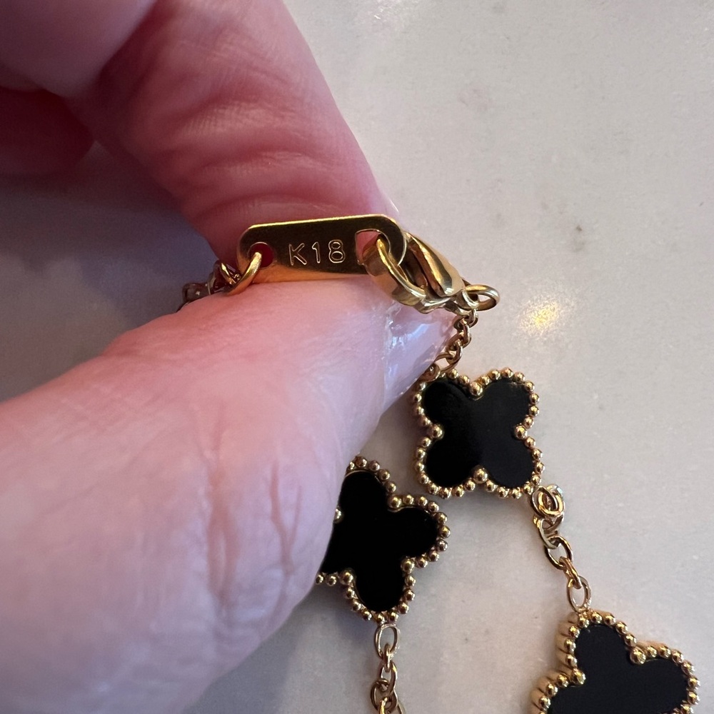 🔥NWOT Clover Onyx Bracelet - Picture 4 of 5